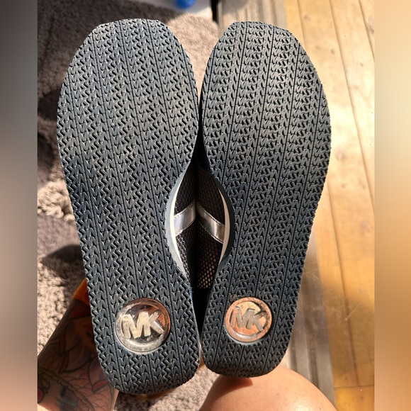 MICHAEL Michael Kors Maggie Trainer navy blue size 9 - Picture 4 of 10